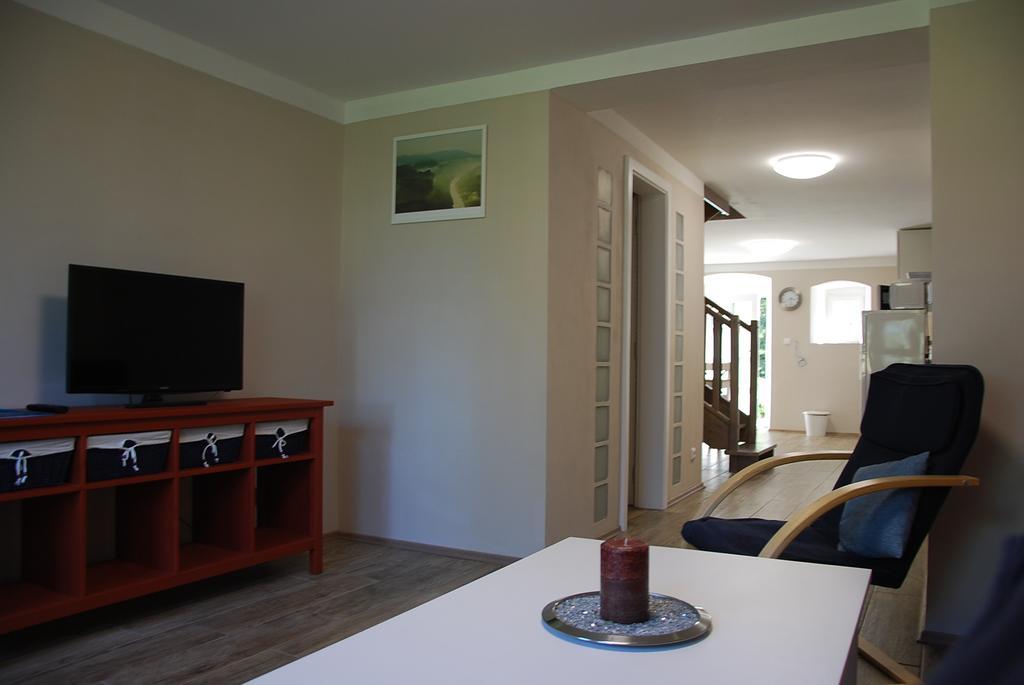 Apartment Ptačí Dům Sněžník Exteriér fotografie